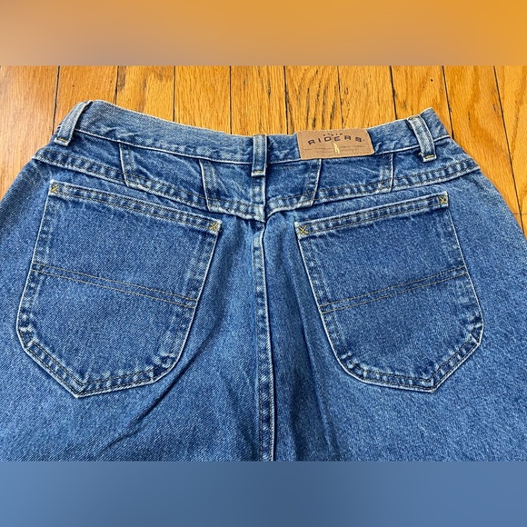 Denim Riders - Picture 6 of 10